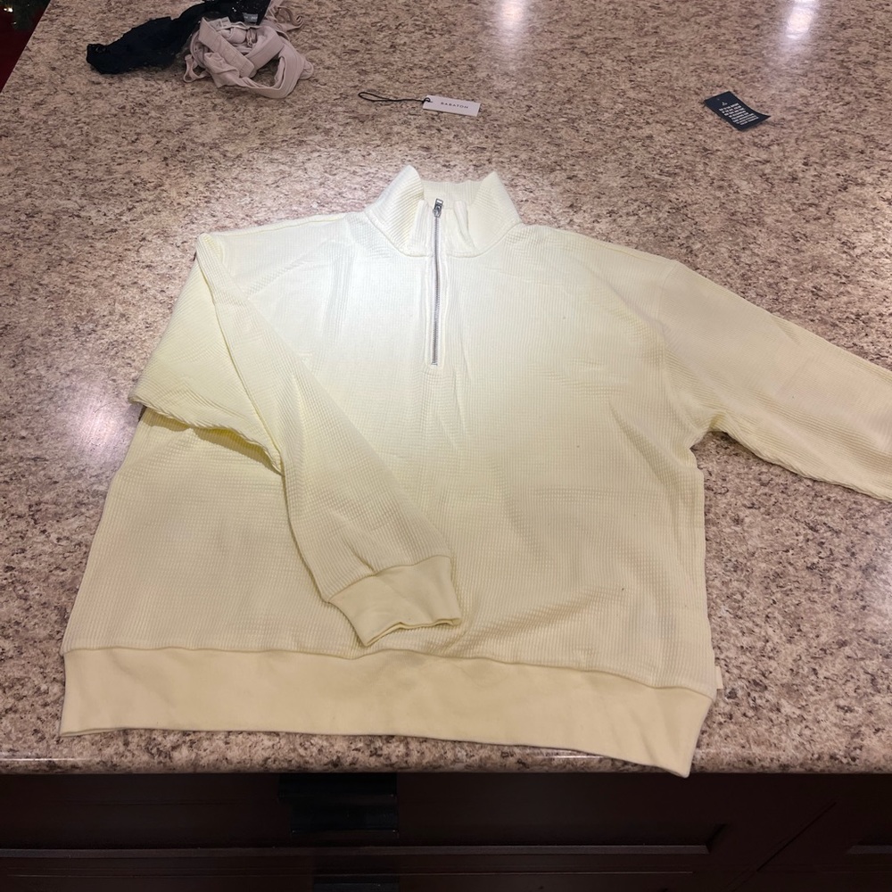 Light yellow tna waffle halfzip size L